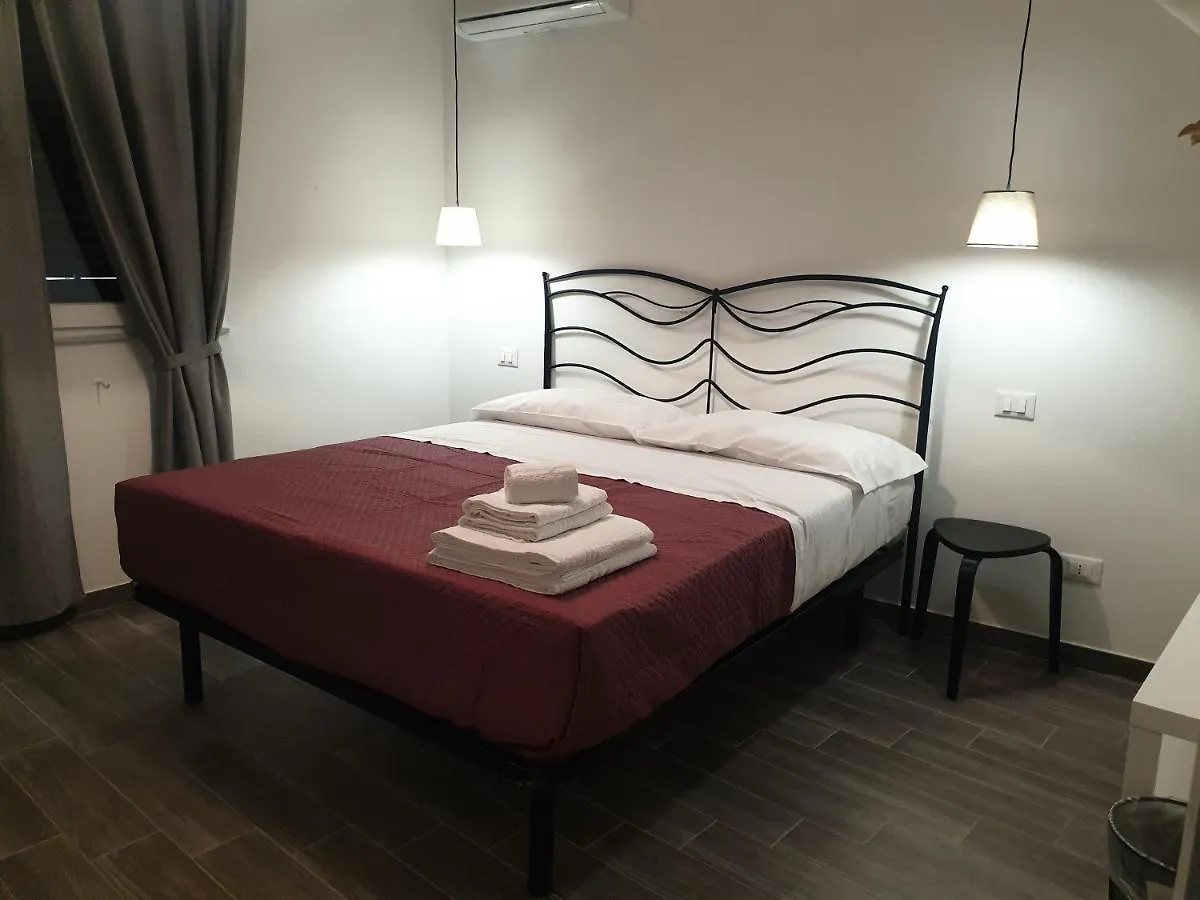 Konukevi Residenza Tarzana Otel Palermo