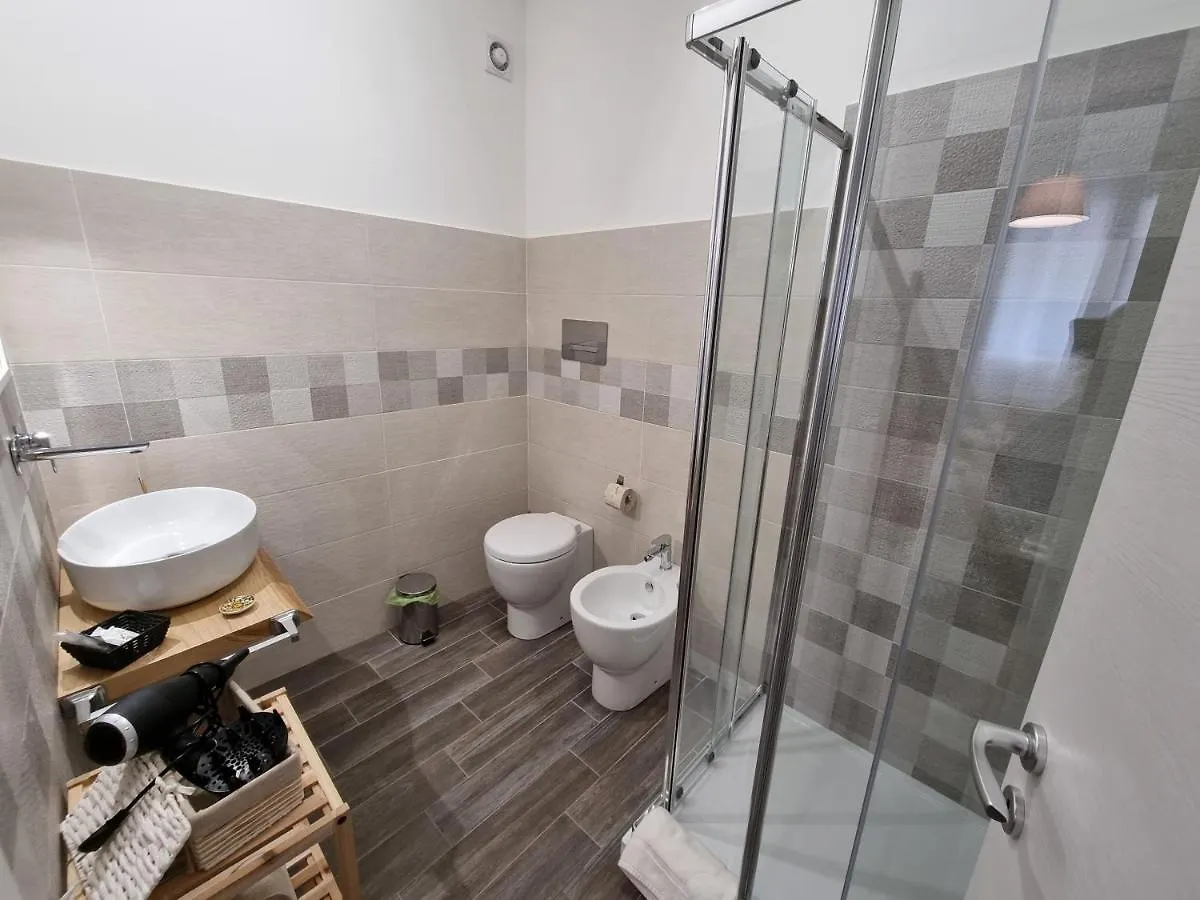 בית הארחה מלון פלרמו Residenza Tarzana איטליה